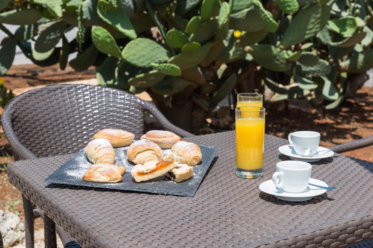 Piccolo Hotel Villa Rosa Остуни Екстериор снимка